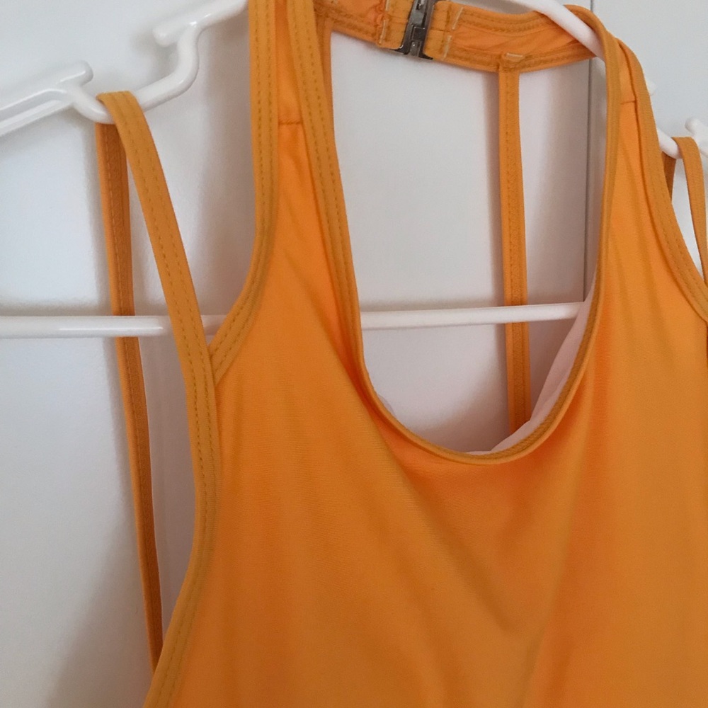 Swimsuit - Picture 4 of 6
